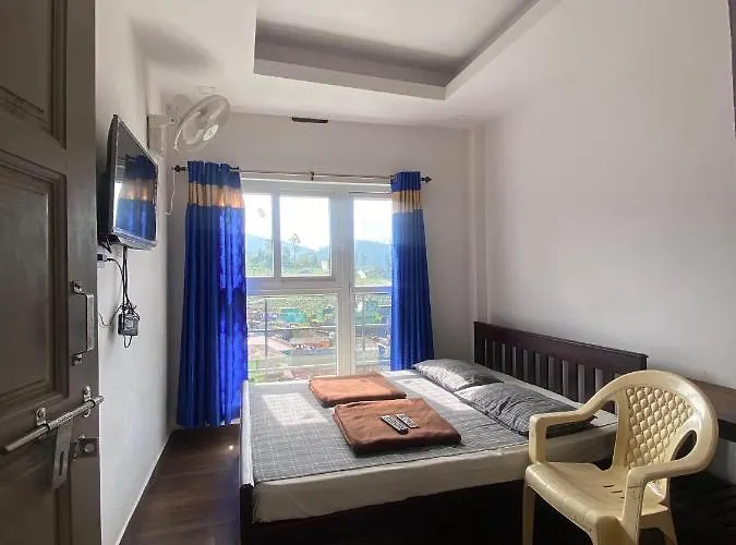 Ganapathy Homes Valparai